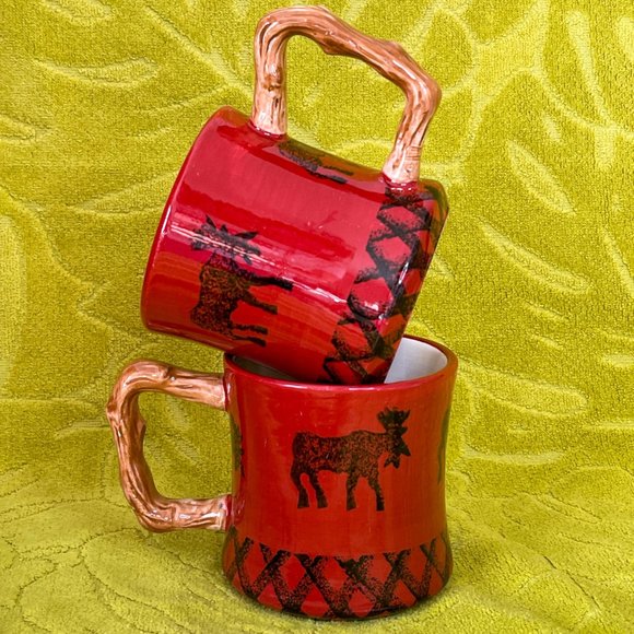 Woolrich Cabin Fever by ZRIKE 2 Ceramic Mugs Hand Painted Red Cottage Holiday - Picture 2 of 11